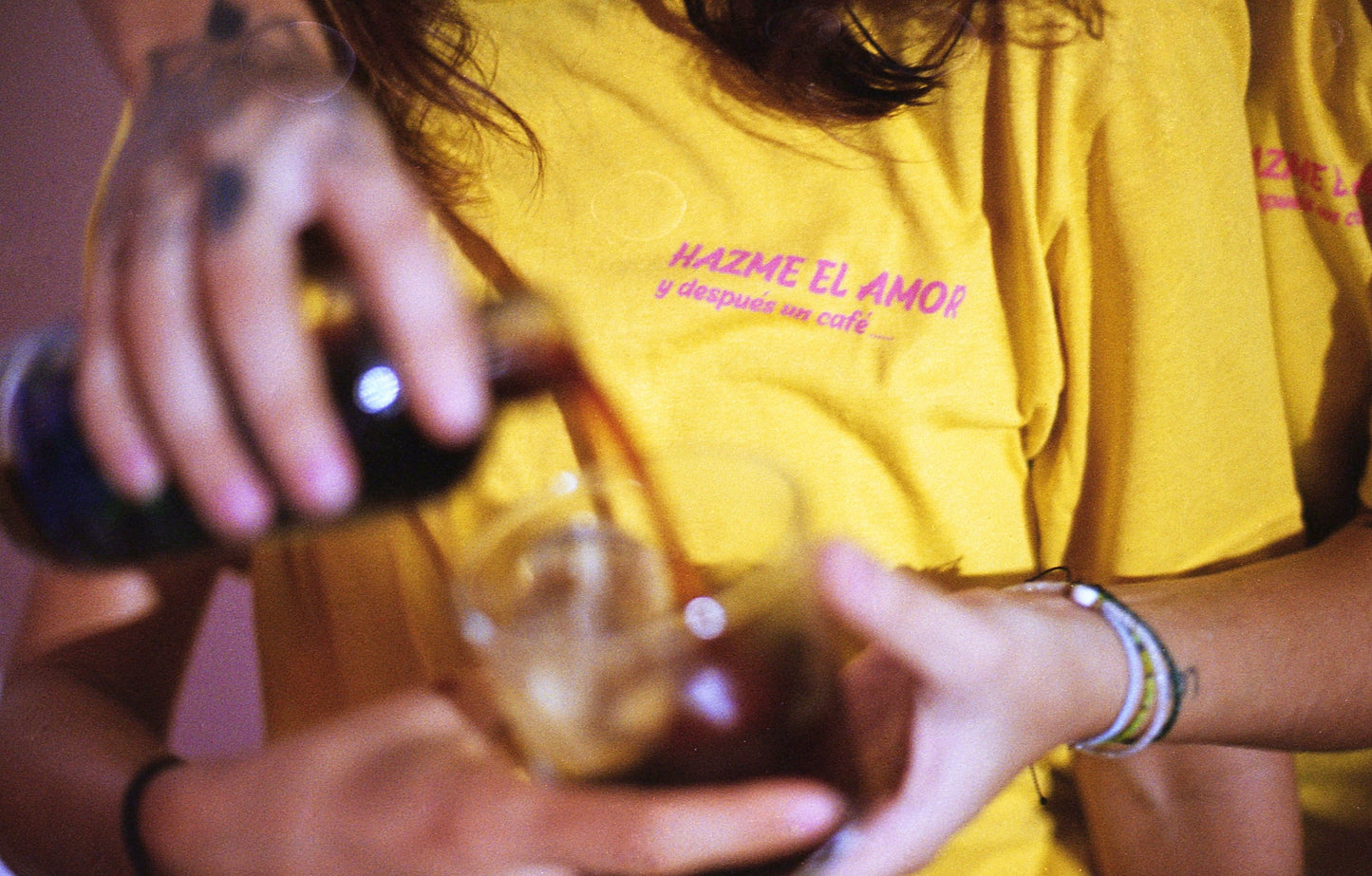 Playera "Hazme el Amor y despues un Café"